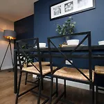 Violets Corner Luxury Swindon Town Apartment Great Location In The South West