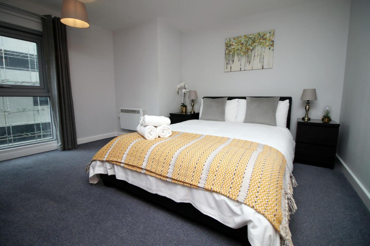 Apartment Violets Corner Luxury Town Great Location In The South West