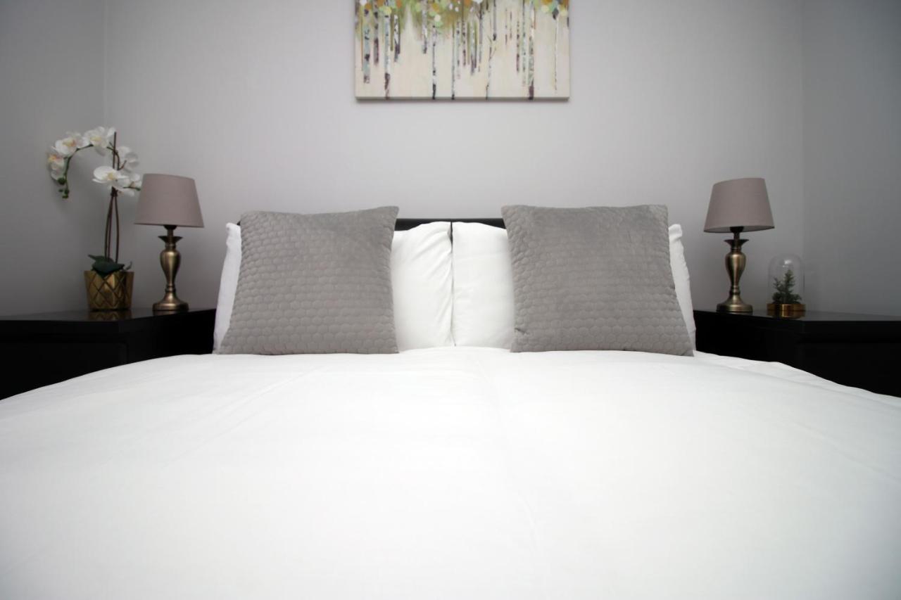 Apartment Violets Corner Luxury Town Great Location In The South West *